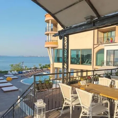 Grand Svety Vlas With Panoramic Sea Views 圣弗拉斯